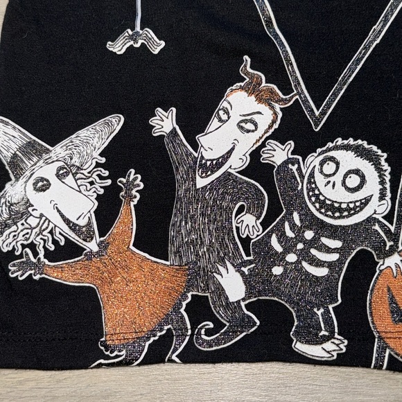 Disney- “This is Halloween” Nightmare Before Christmas T-Shirt, Girls size 6/6X - Picture 4 of 4